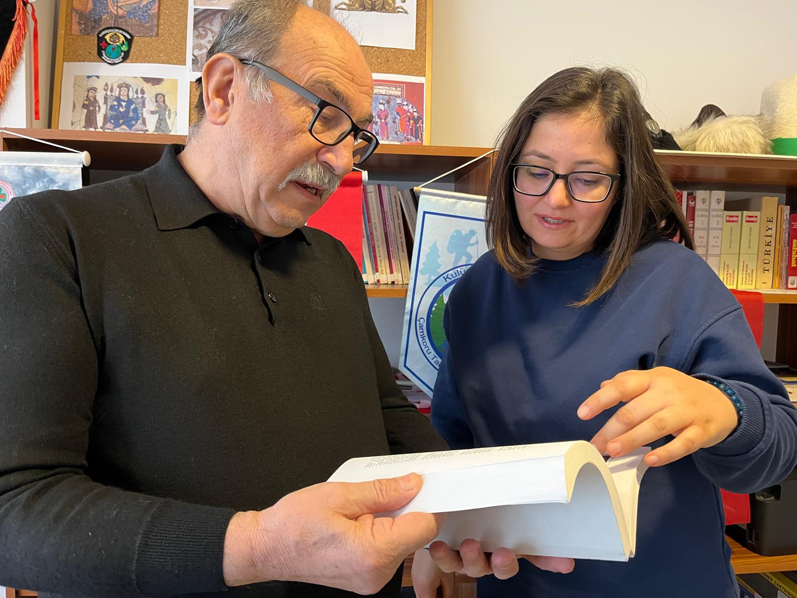 Kırşehir’in Hafızası Sayfalara Taşınıyor Yarım Asırlık Birikim Beş Ciltte Toplanıyor (1)