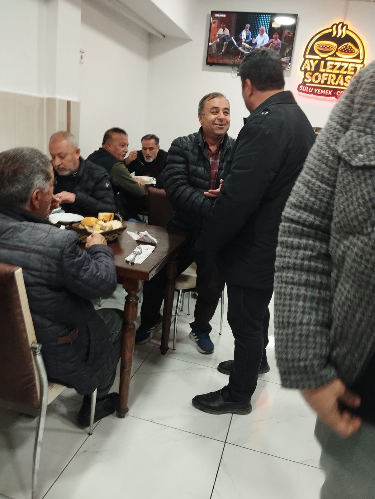 Kırşehir’in Ticaret Kalbi Esnafla Atıyor 3