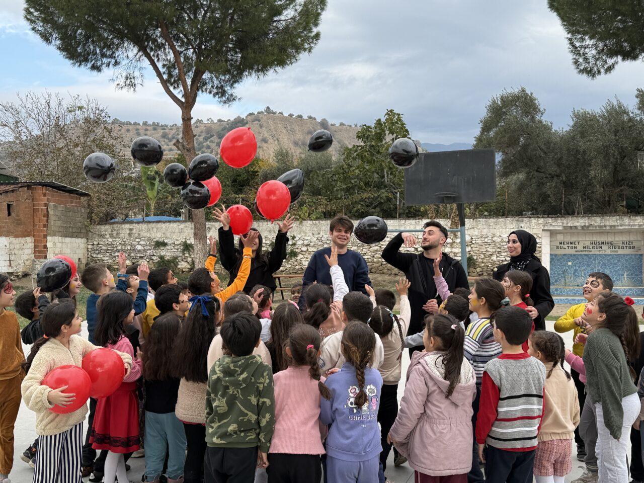 Kırşehirli Gençlerin Aydın’da Umudu Yeşerten Yolculuğu12