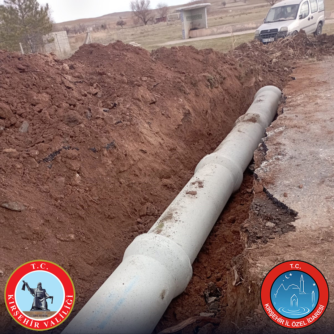 Kış Öncesi Köy Yollarında Yoğun Mesai (2)