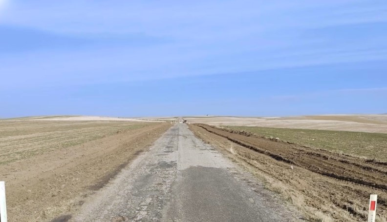 Köy Yollarında Konfor Ve Güvenlik Artıyor (8)