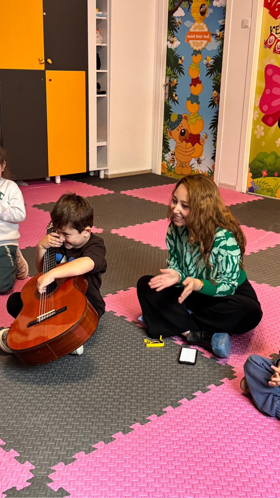 Masal Ezgi̇ye, Ezgi̇ Hayale Dönüştü4