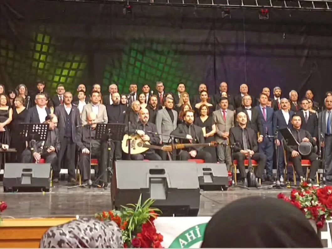 Nağmelerde Saklı Aşk, Kırşehir’de Sahneye Taşındı5