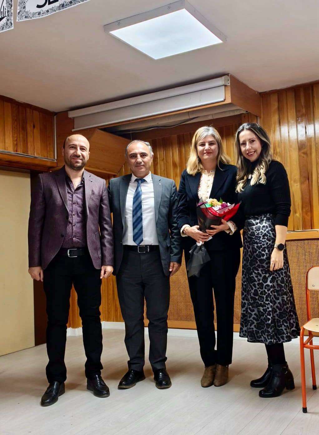 Öğrenciler Özbağ Halısı’nın Sırlarını Dinledi (2)