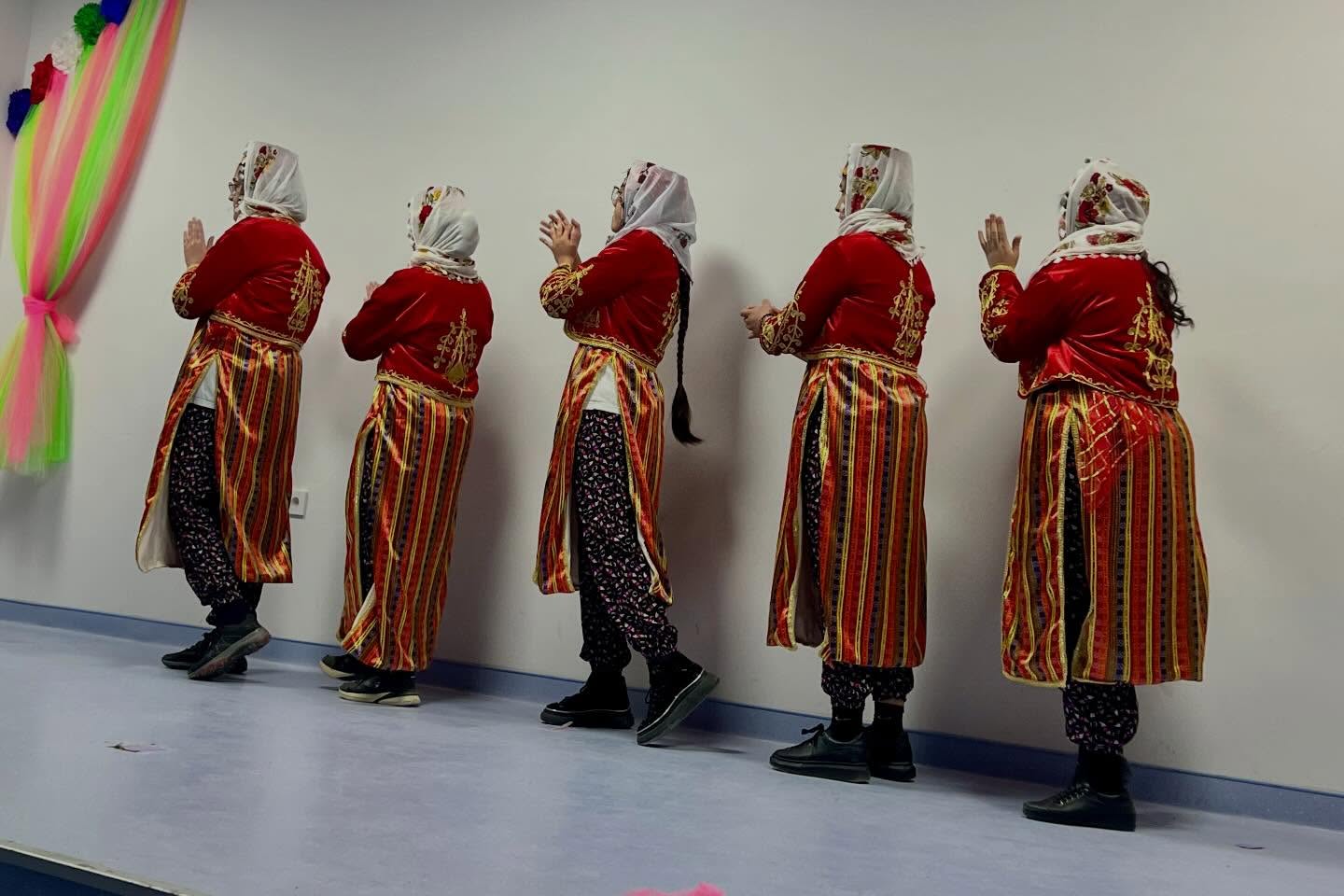 Özel Öğrencilerden Duygusal Ve Coşkulu Kutlama2