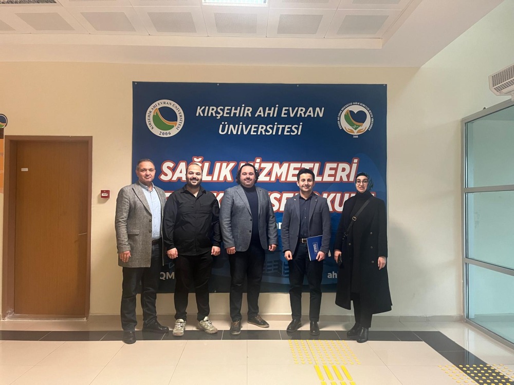 Paramedik Adayları Klinik Bilgi Ve Uygulama Deneyimi Kazandı (7)