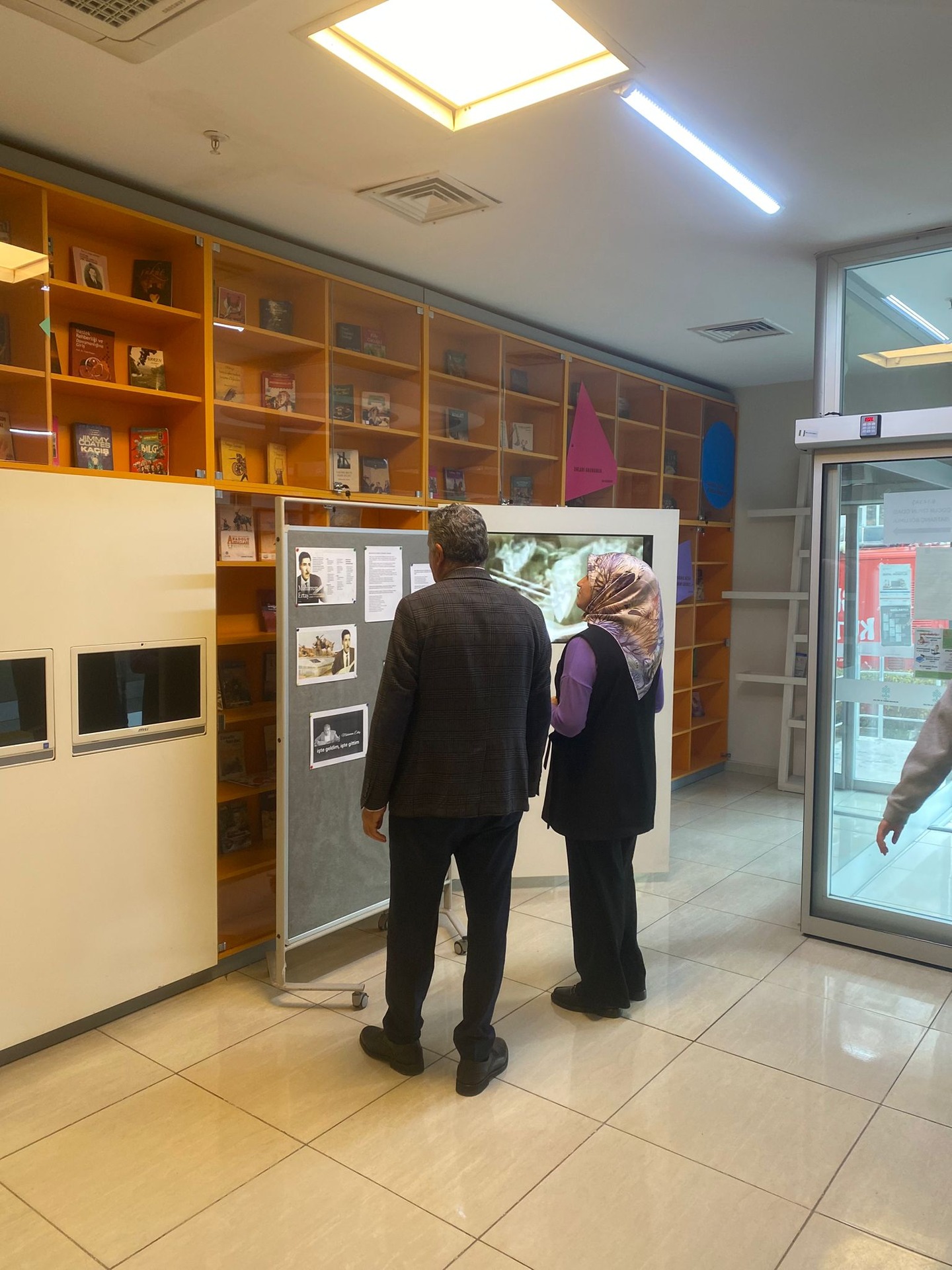 Saz Ve Söz Ustası Anısına Özel Gösterim2