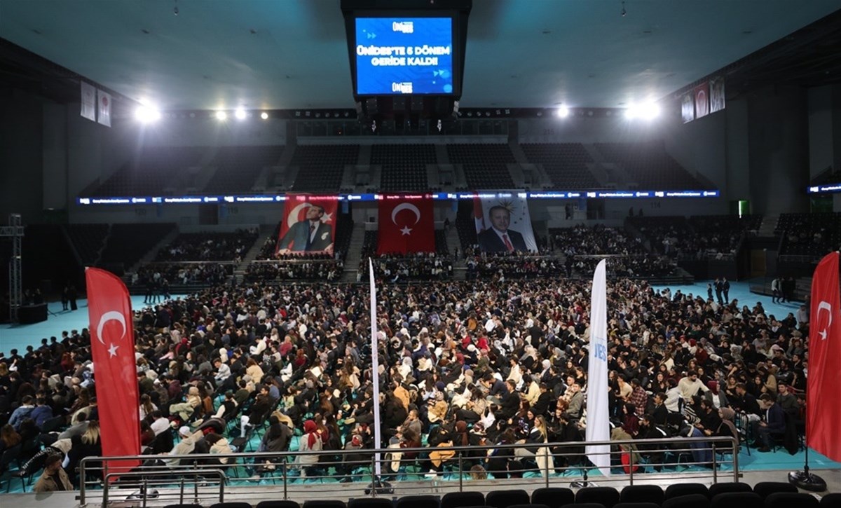 Üni̇des Sertifika Programında Kırşehir Imzası4