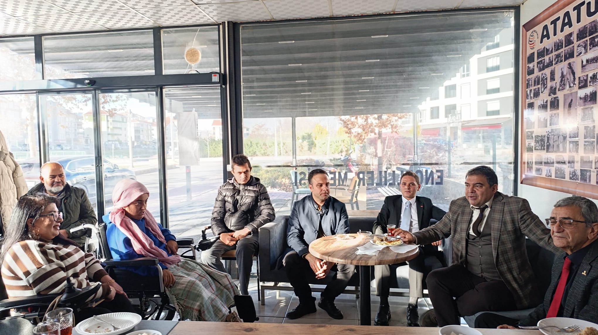 Vali Yardımcısı Balcı, Engellilerin Gönüllerine Dokundu (3)