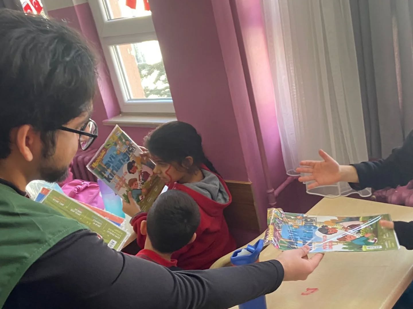 Yeşilay Gönüllüleri Kırşehir’de Öğrencilerle Buluştu 3-1