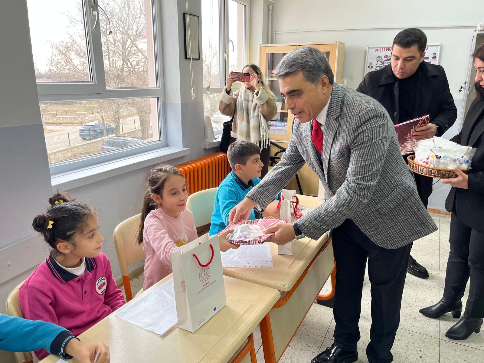 19A33Cbe 7Ab4 4A24 Ac75 Ecdcad457519