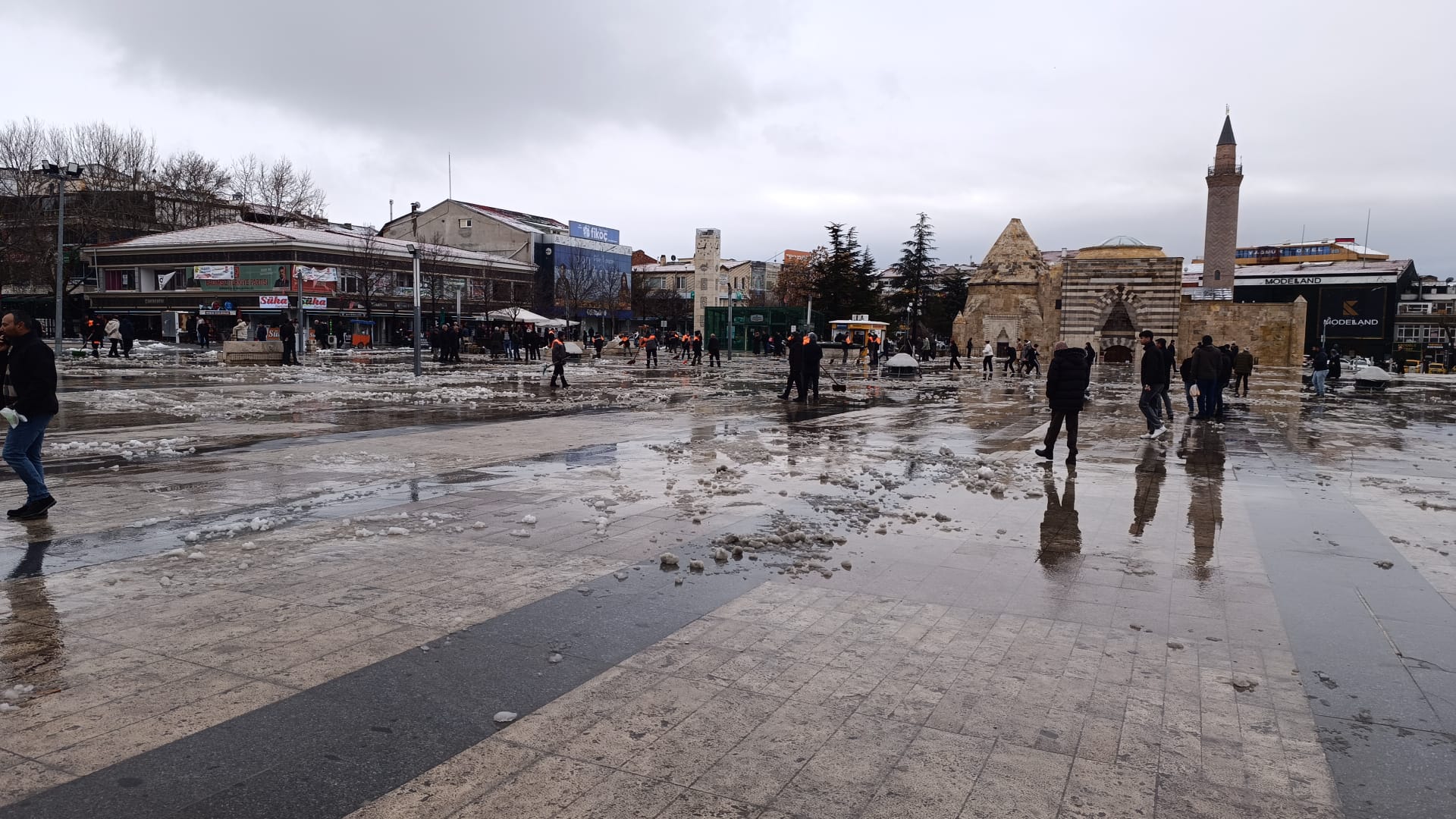 1Cf80072 C3F9 4B0B Ac63 C423F50912Dc