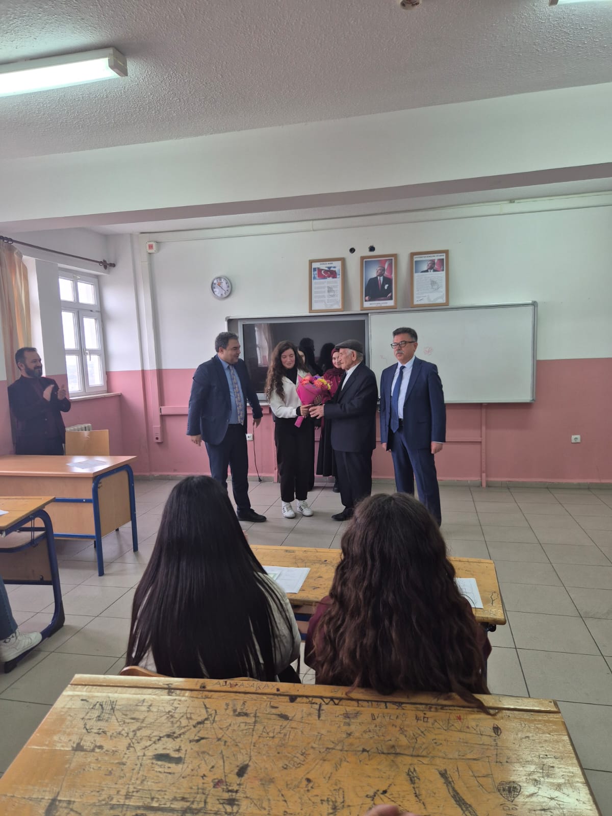 218B0Dab 5Ba0 4E50 A929 D391757141Af