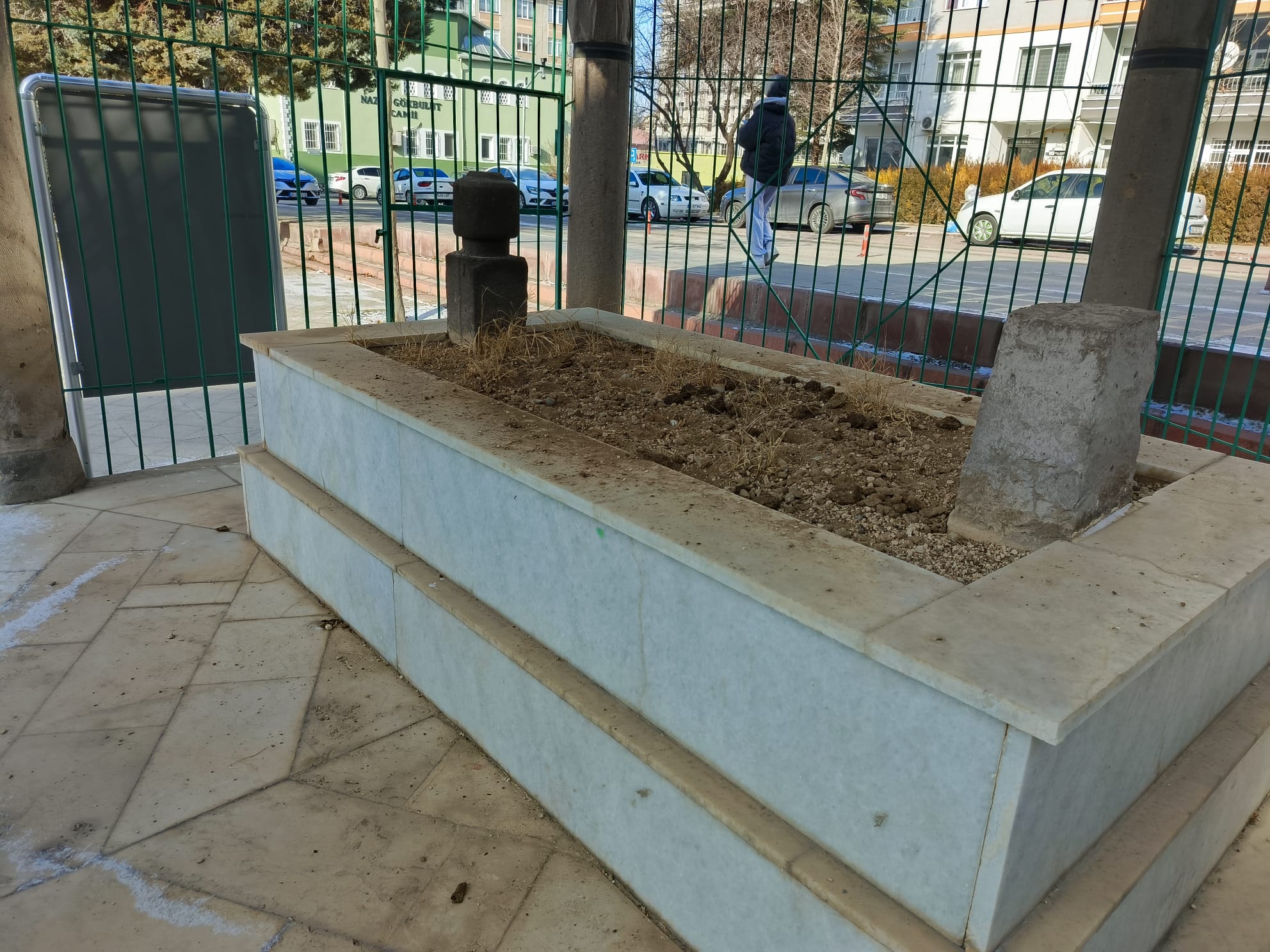 3982Ff00 7040 4D75 Be71 B59682351Aab