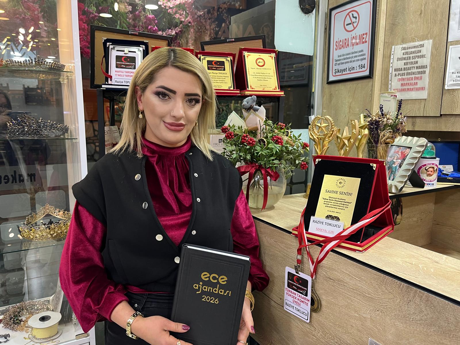 46D8589E 90B7 4B81 A2F1 9F1B99Bdc929