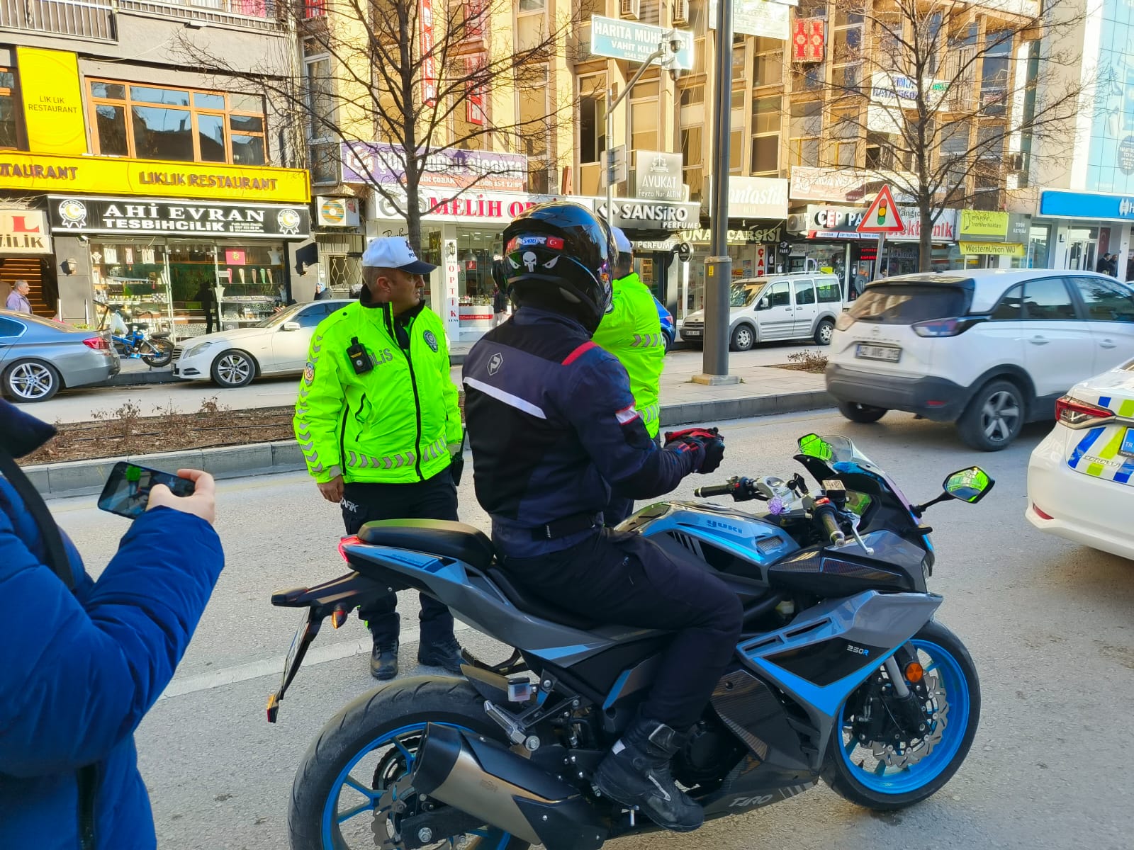 4C77Ce42 7E3B 4522 A4C9 Cc1795B0798F