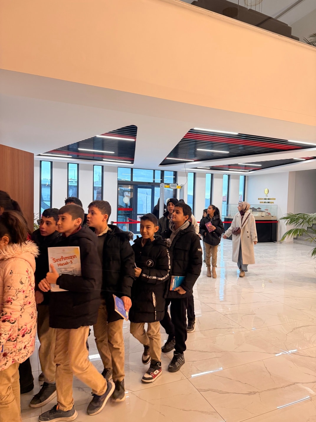 611894759 1513144580813492 3726041531664635536 N