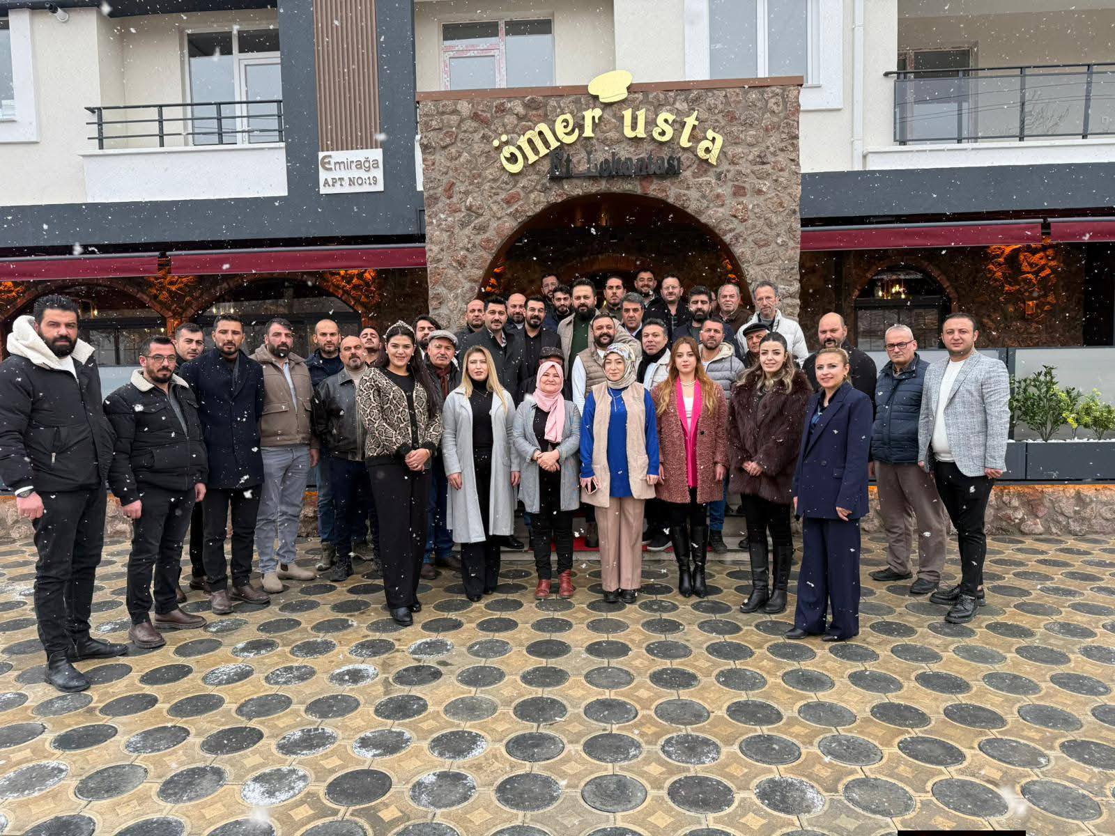 615069567 122118809337040903 3334789755312628353 N