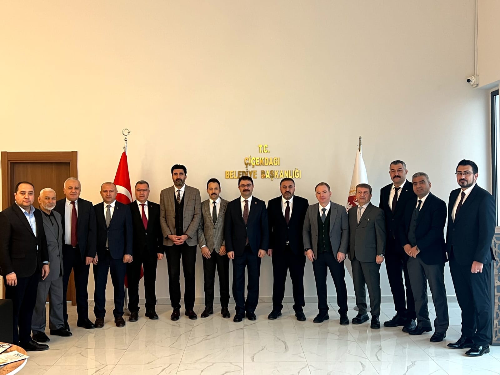 615385545 1517434663717817 9105807831468762217 N