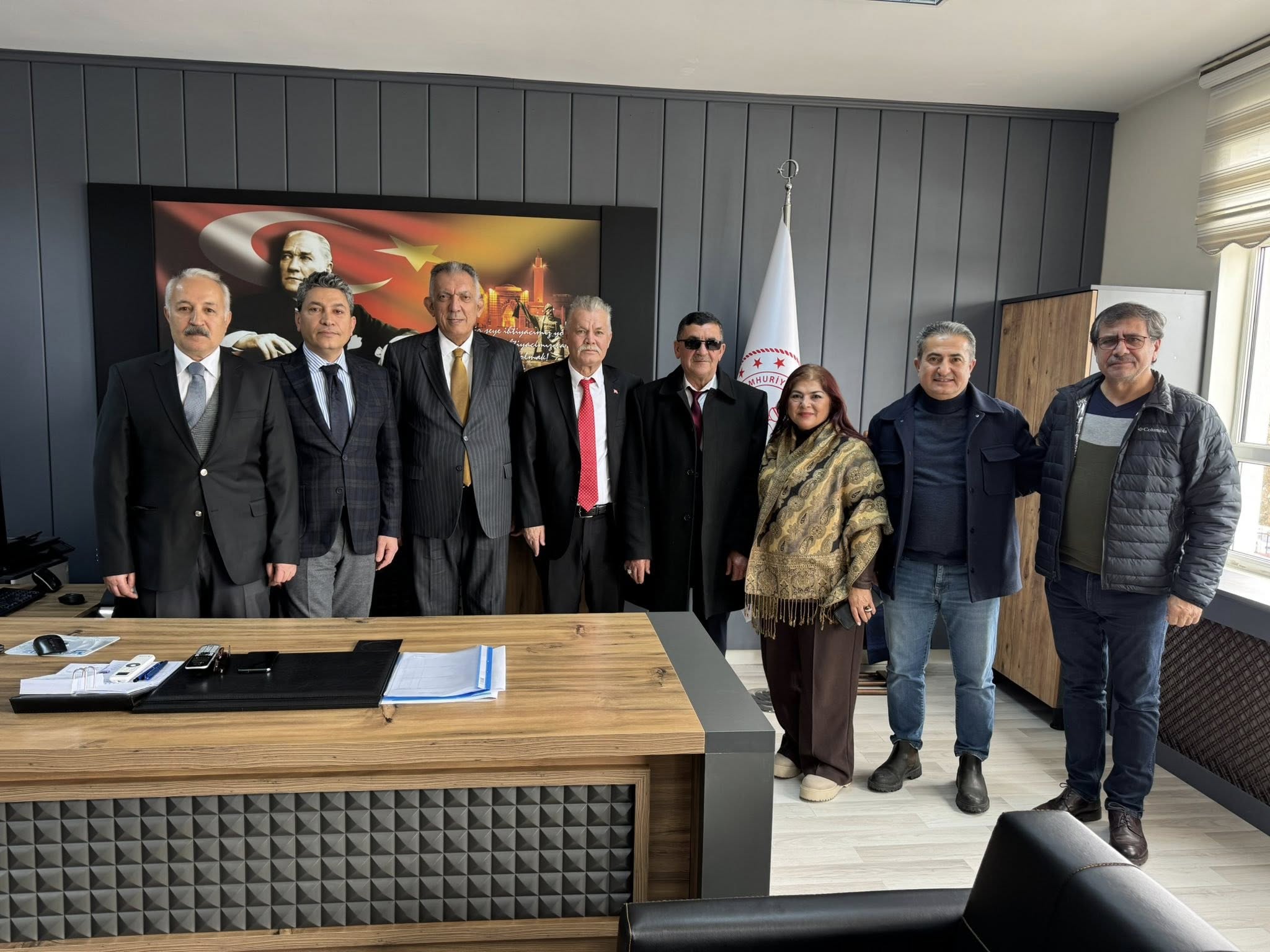 615414115 33321415654139967 6141101389872300669 N