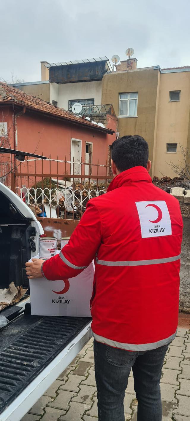 616008729 888953313782707 7428475442810649812 N