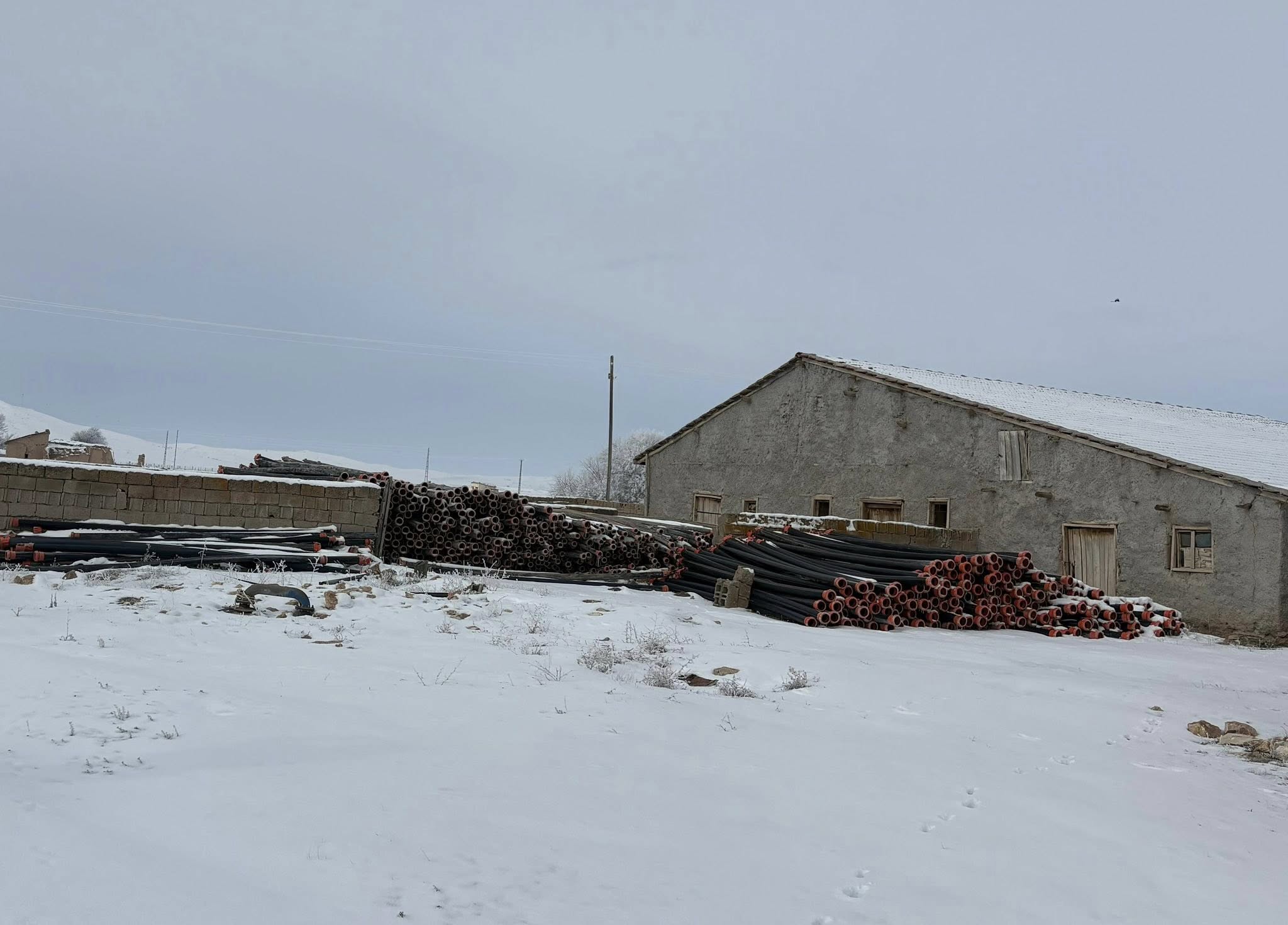 616483292 891940216644076 8948844379763008047 N