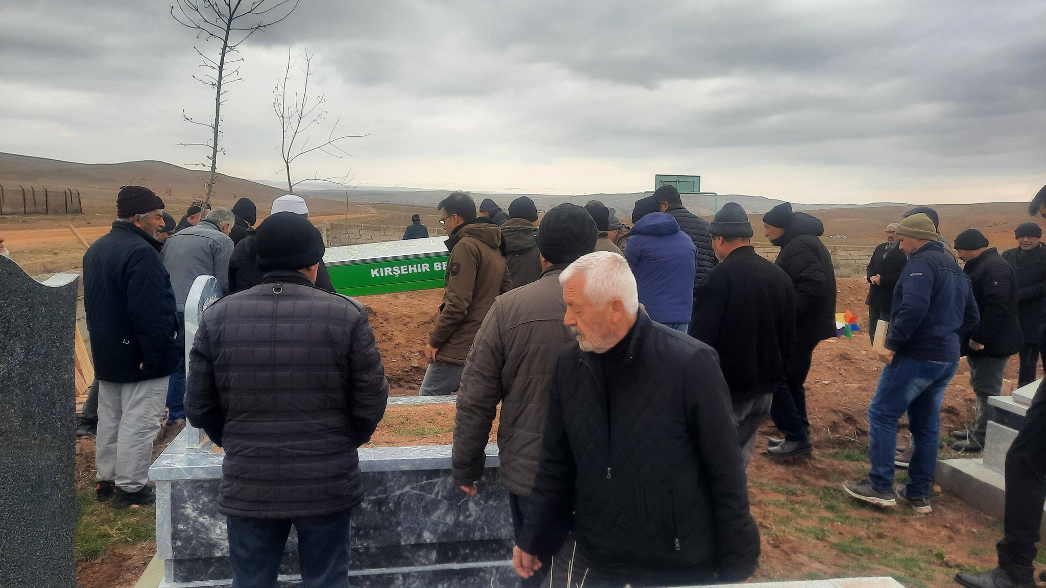 616795393 10230910306716377 7168726895231443595 N