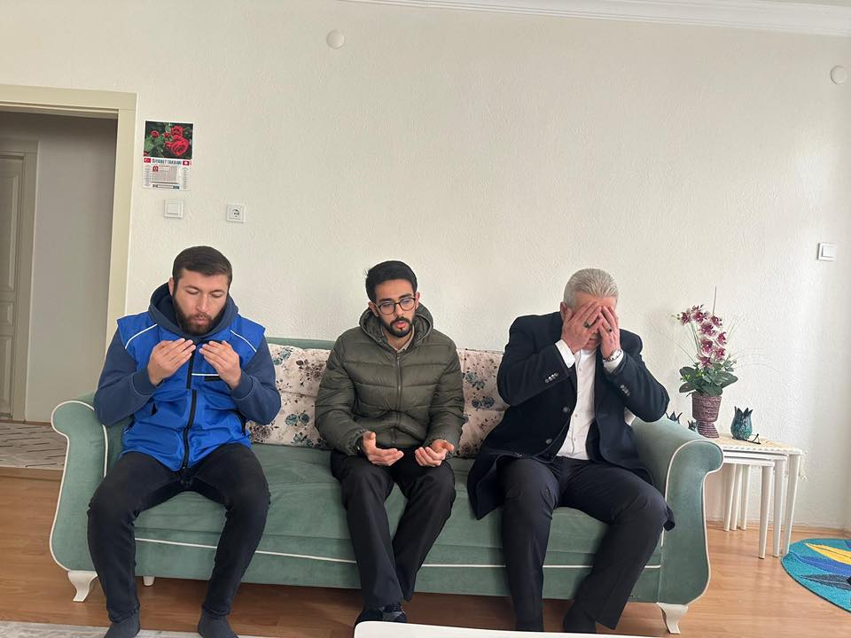 617025345 1323784899790945 3297983013727012926 N