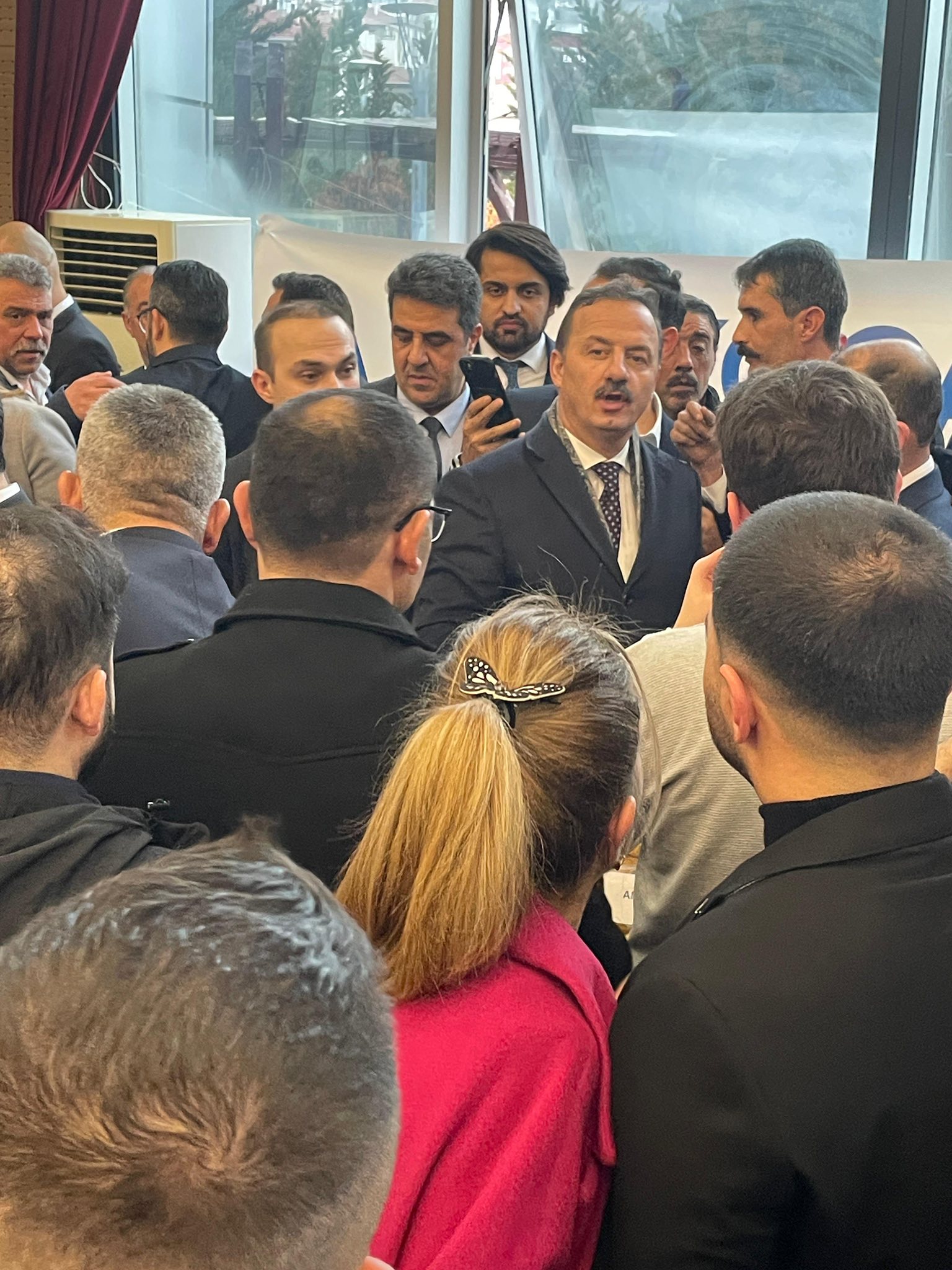 621849616 4089807384571973 6912305143045660444 N