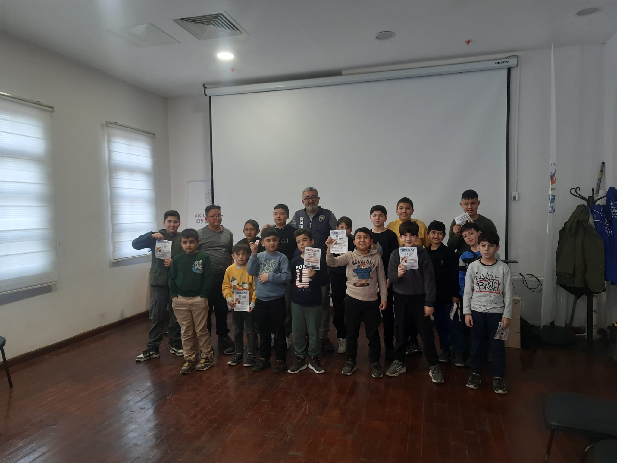 8Ae4Adb3 3Fd9 493C Beaf D50C02C55286