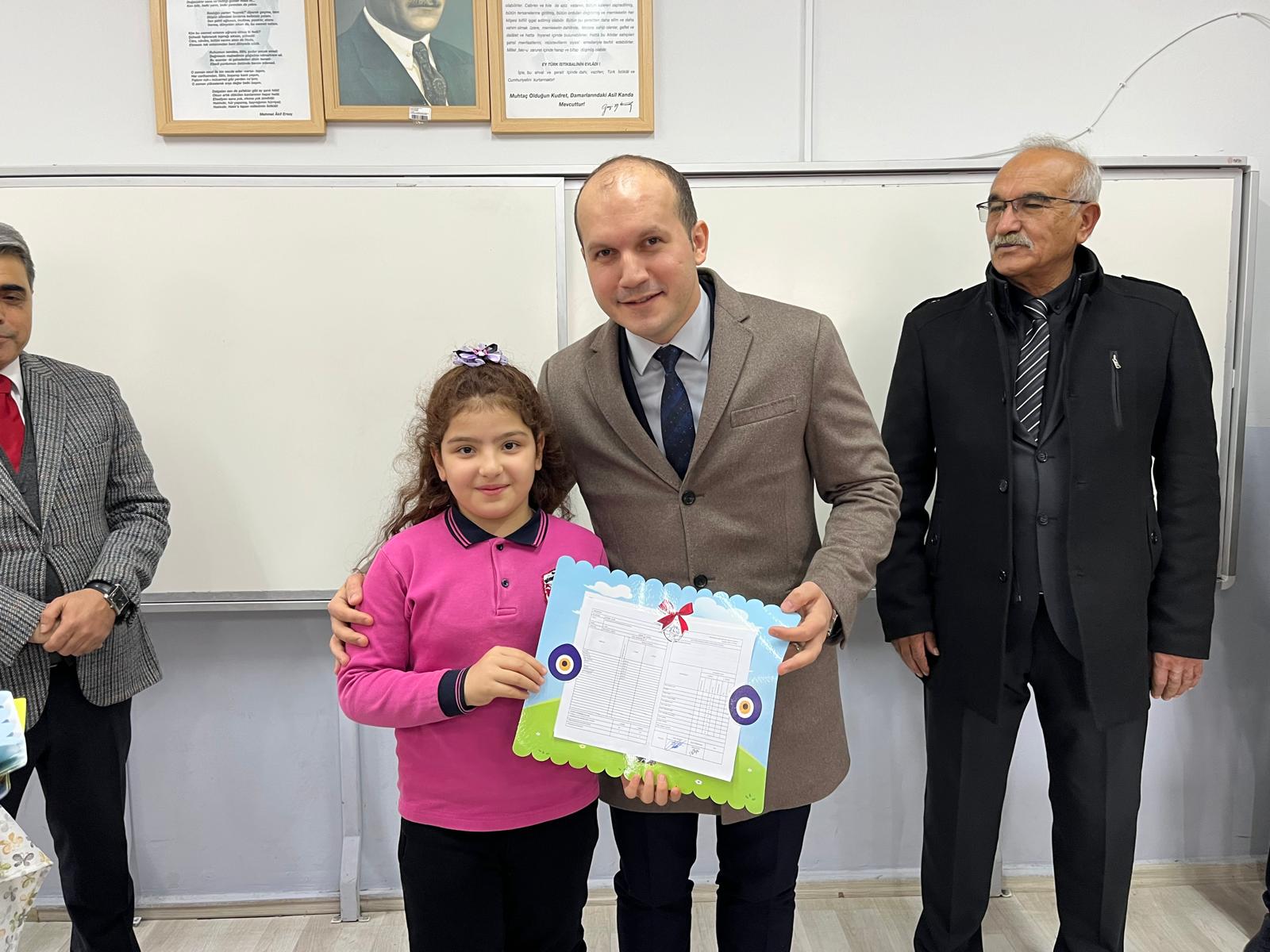 8C1E00A2 E0B5 4E2C 8541 Fa28315D0B9A