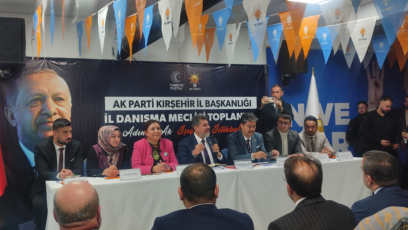 Ak Parti Kırşehir İl Danışma Kurulu Toplandı 1
