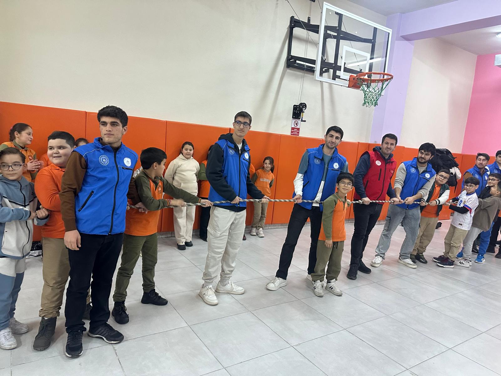 Bozkırda Çocukların Gülüşü Her Yere Yayıldı 22