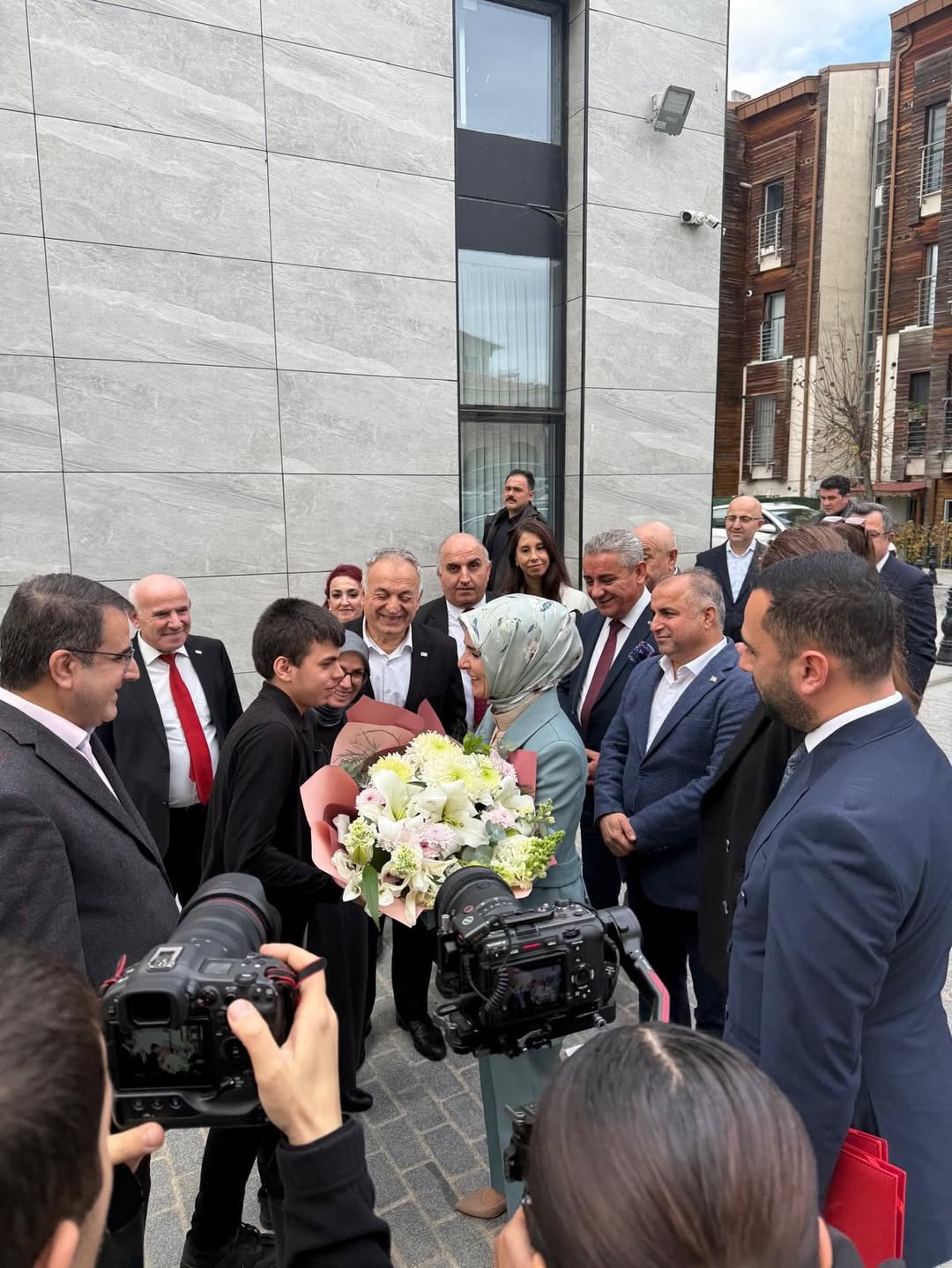 Bugün İstanbul’da, Beyaz Bastonun Yalnızca Bir Araç Değil; Yön, Özgürlük Ve Cesaretin Simgesi Ol (2)