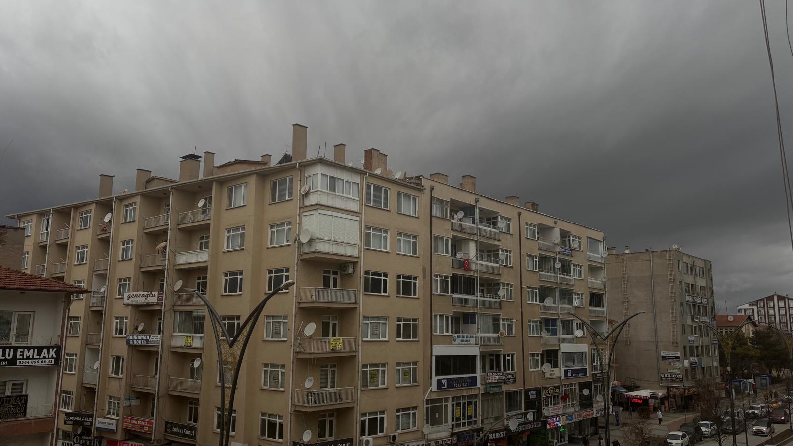 Bugün Kırşehir'de Yağış Devam Edecek 2