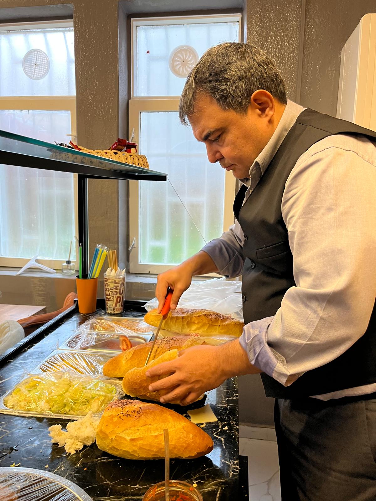 E52Ee12A F8Db 4E1A 9Cf3 5329292Ddc56