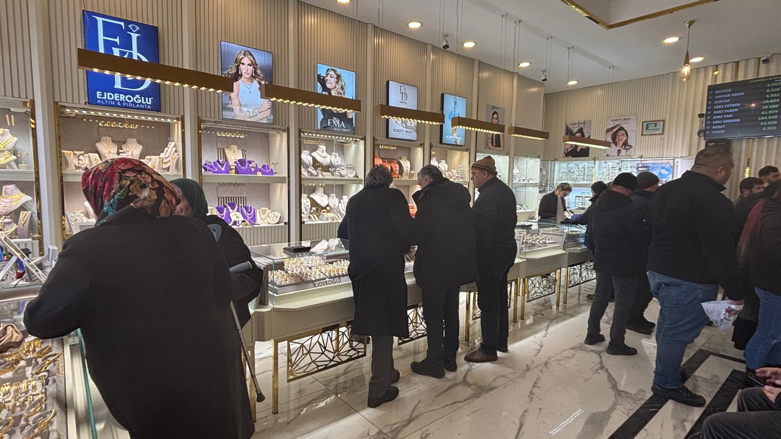 Ejderoğlu Kuyumculukta Yoğunluk Arttı 1