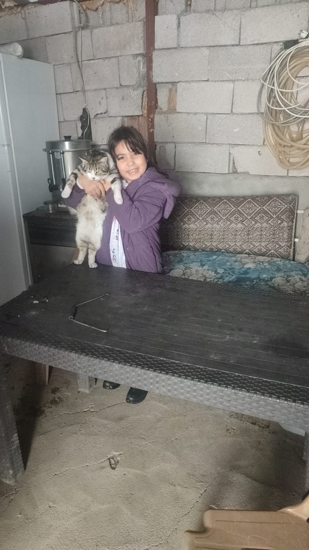 Kar Yağdı, Sobalar Yandı, Patates Közlendi