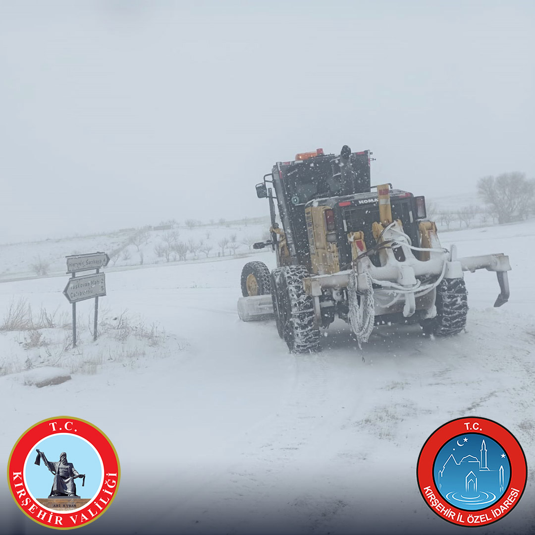 Karla Mücadelede Gece Gündüz Çalışmalar Sürüyor6