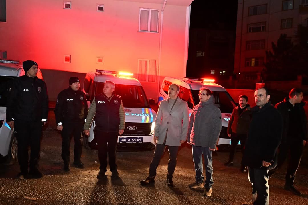 Kındam Mahallemizde Gerçekleştirilen Uygulamalar Kapsamında, Görevleri Başında Bulunan Personeli (1)