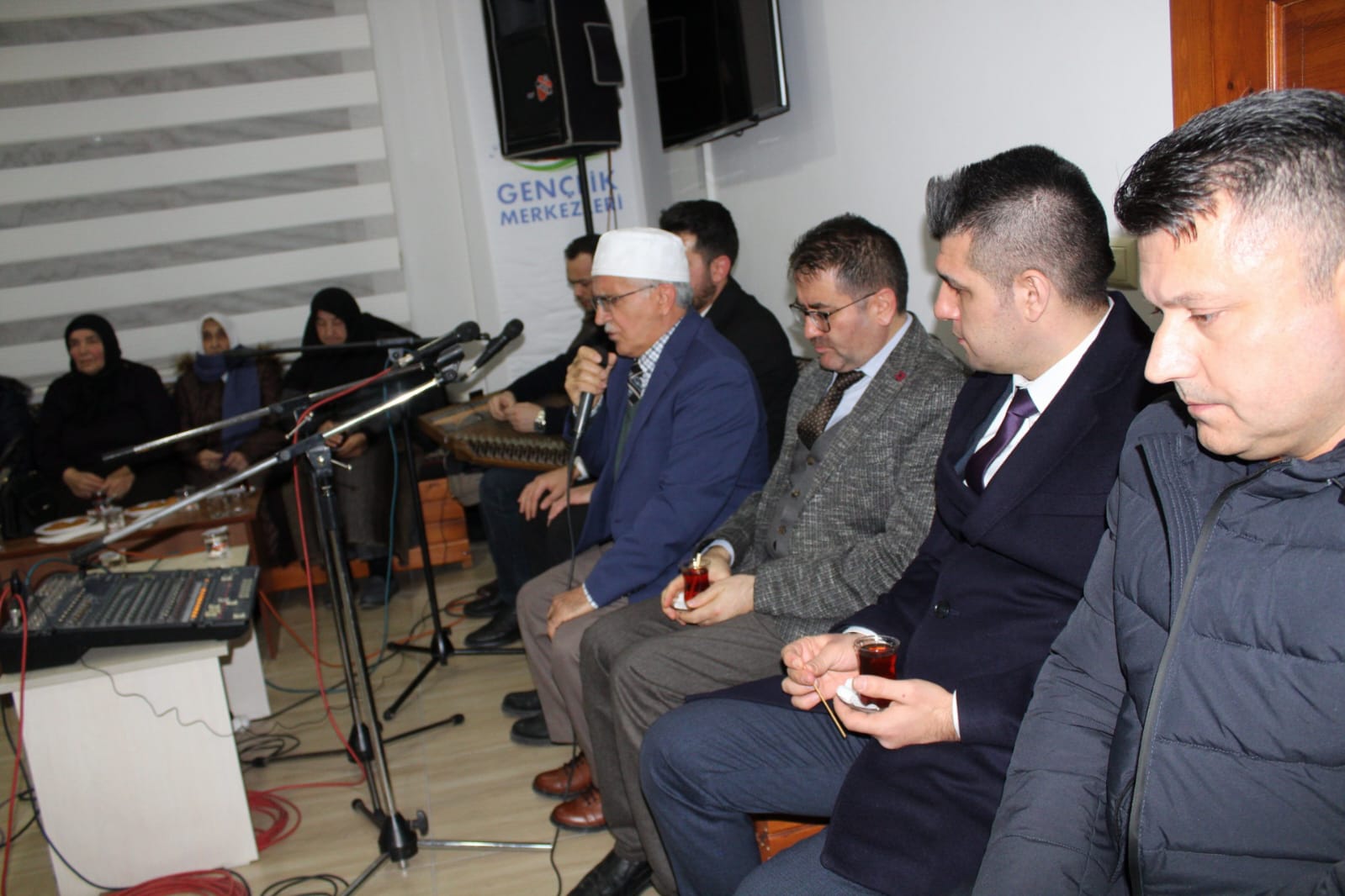 Kırşehir’de Dualar Şehitler Için Yükseldi 4