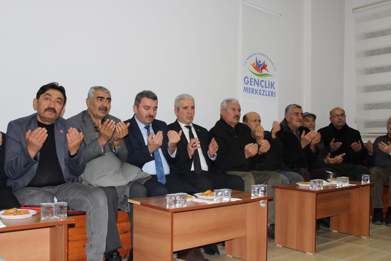 Kırşehir’de Dualar Şehitler Için Yükseldi 5