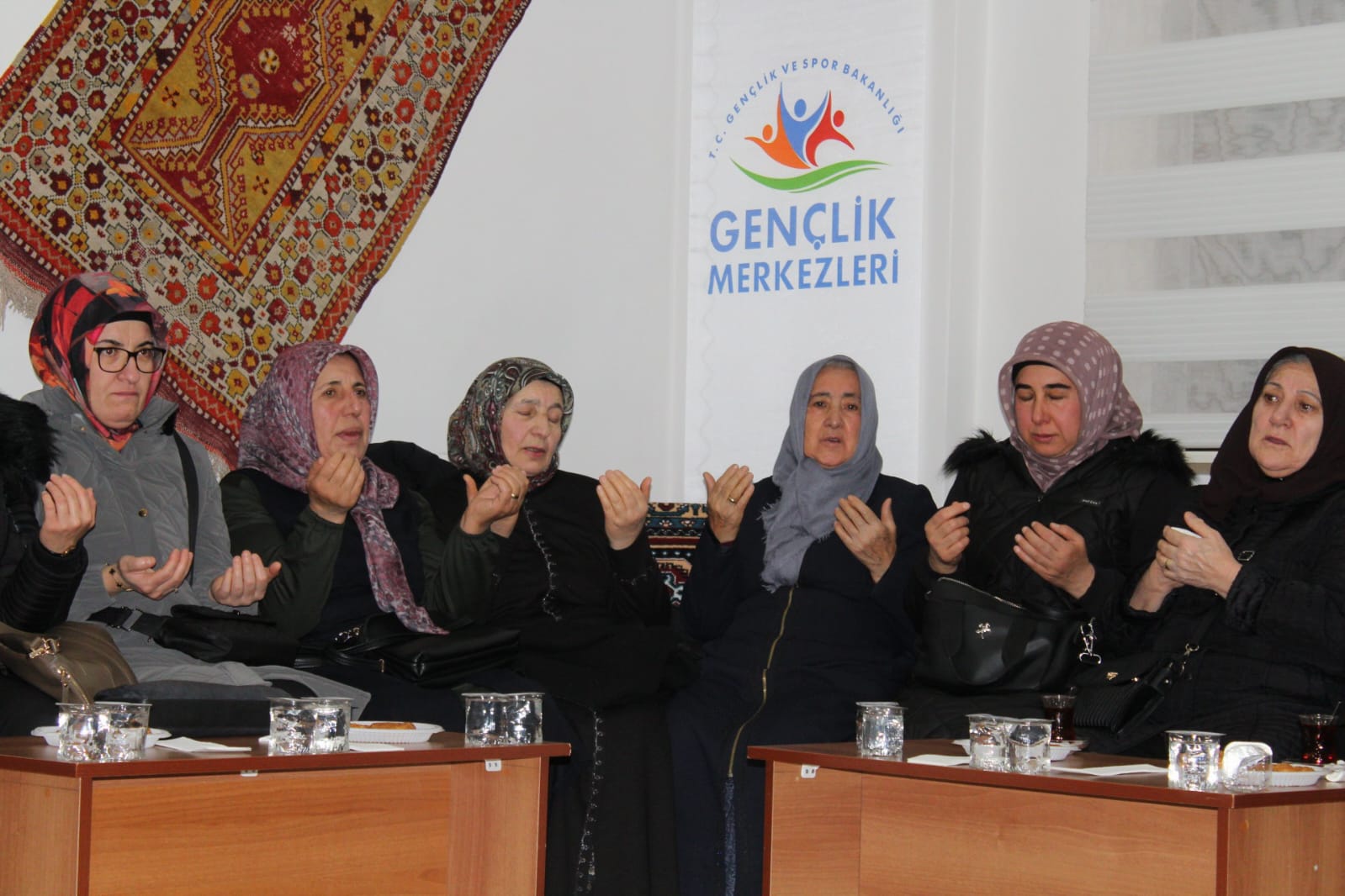 Kırşehir’de Dualar Şehitler Için Yükseldi