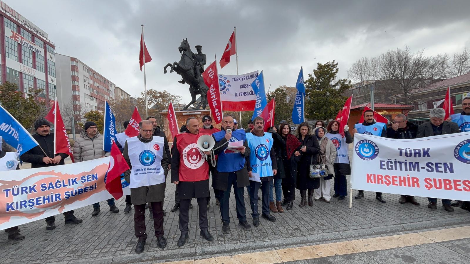 Kırşehir’de Kar Altında Sendikalar Maaş Artışına Tepki Gösterdi 4