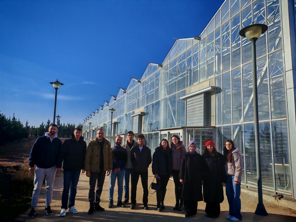 Öğrenciler Akıllı Tarım Uygulamalarını Yakından Inceledi