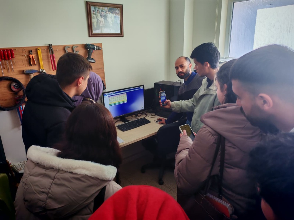 Öğrenciler Akıllı Tarım Uygulamalarını Yakından Inceledi1