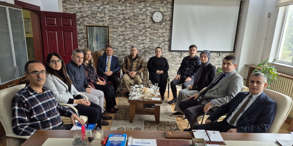 Sosyal Bilimler Enstitüsü’nde Görev Değişimi2