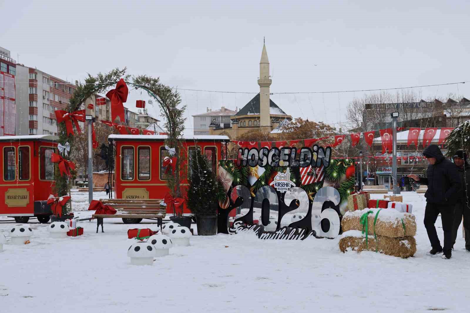 Yeni Yılın Ilk Günü Meydan Soğuk Havaya Teslim Oldu