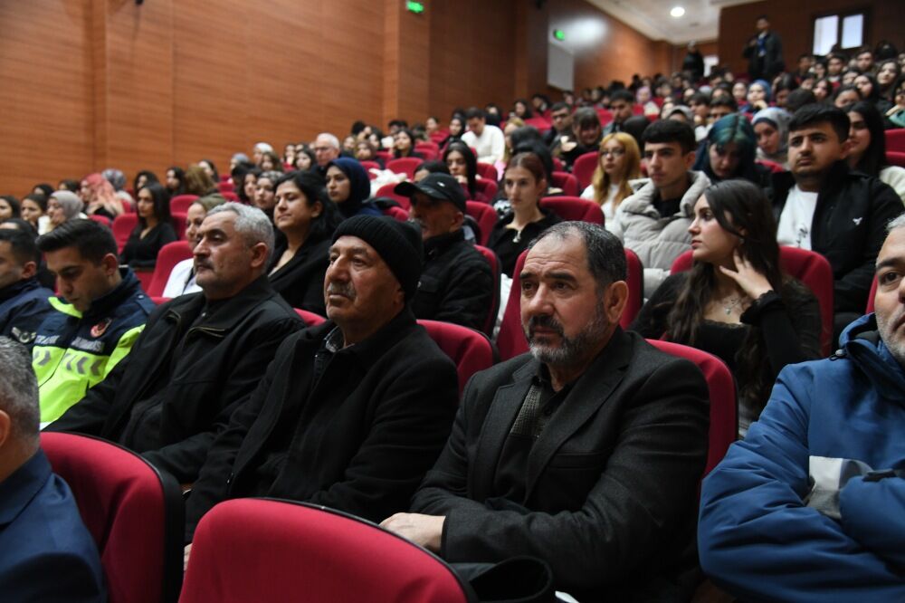 Akademisyenler Ve Çiftçiler, Sürdürülebilir Tarımı Tartıştı (5)
