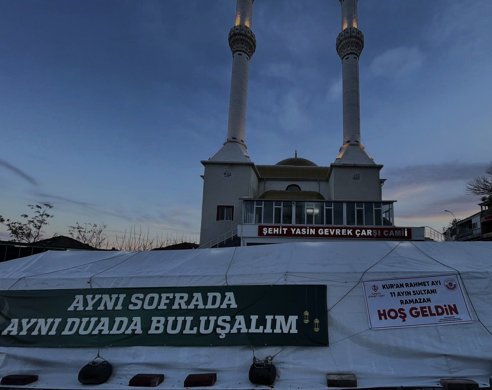 Boztepe’de Gönül Sofrası Kuruldu (1)